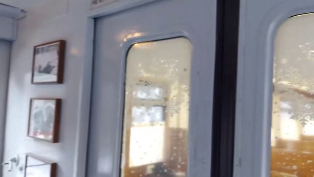 Полный обзор ретропоезда ЭР2К 980 "Яхрома" смотреть онлайн