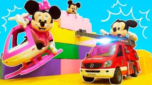 Неожиданное приключение на горе!  Видео для детей про мягкие игрушки Микки Маус