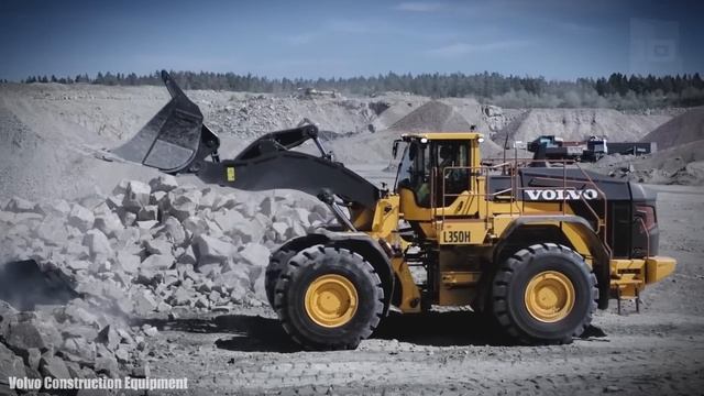 10 Palas Cargadoras más Grandes y Potentes del Mundo смотреть онлайн