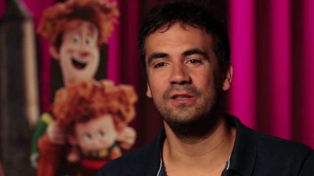 HOTEL TRANSYLVANIE 2 - Interview de ALEX GOUDE & VIRGINIE EFIRA смотреть онлайн