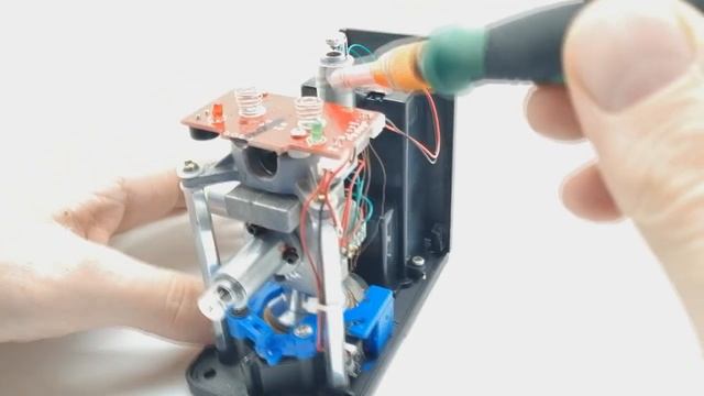 Настройка ЛЮБОГО лазерного уровня с 3-мя винтами крепления излучателя смотреть онлайн