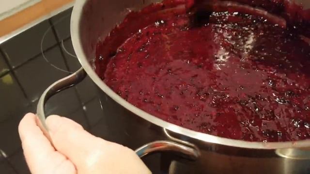 Ягода ирга, собираю чёрную смородину , варю варенье . смотреть онлайн