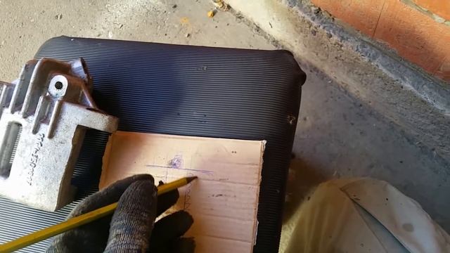 как выкрутить поломаный штуцер на тормозном суппорте смотреть онлайн