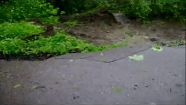 Poznachowice Górne, zerwany asfalt! смотреть онлайн