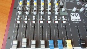 Обзор Микшерный пульт Allen&Heath ZED60 10FX Музыкальное оборудование Музыкальный магазин unboxing