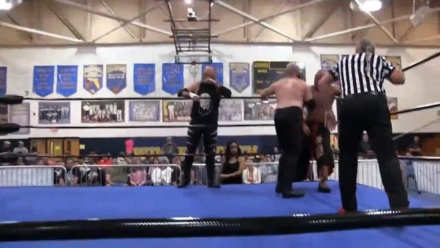Controversial inc. vs Tokyo Monster Kahagas & Michael Tarver смотреть онлайн