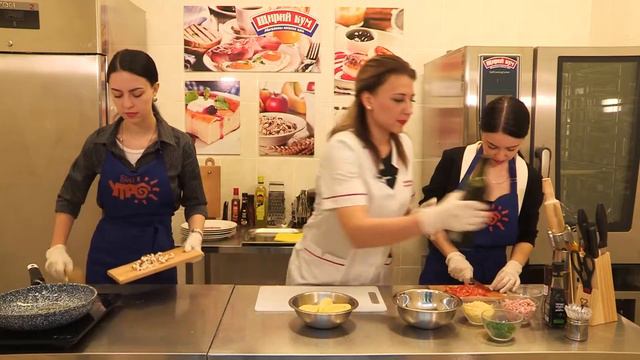 Завтрак с ТС "Щирий Кум" - Фаршированный картофель смотреть онлайн