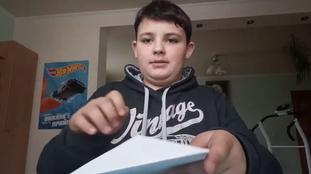 Як зробити із паперу лодку смотреть онлайн