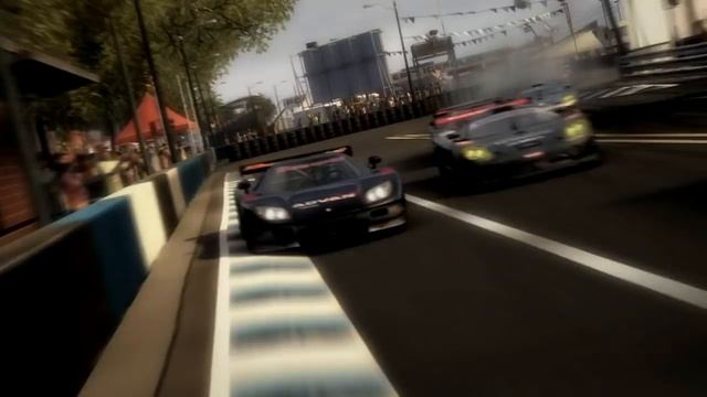 GRID Trailer смотреть онлайн