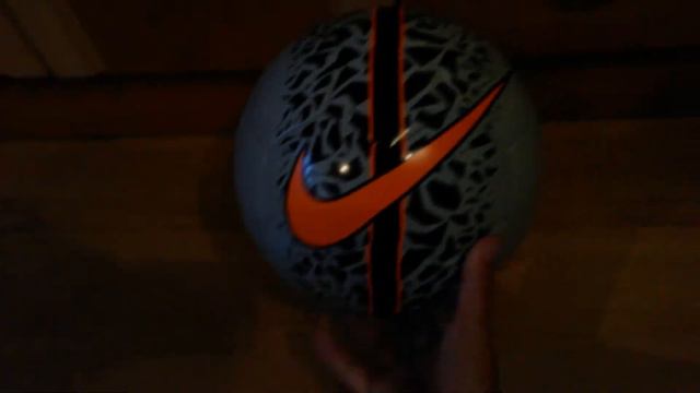 Обзор на мячь  Nike Hypervenom React