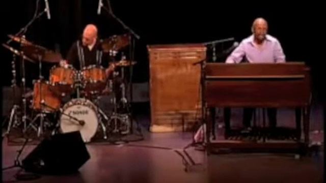 Ronnie Foster solo/Jimmy Smith's The Sermon/Winchester Clip las vegas смотреть онлайн