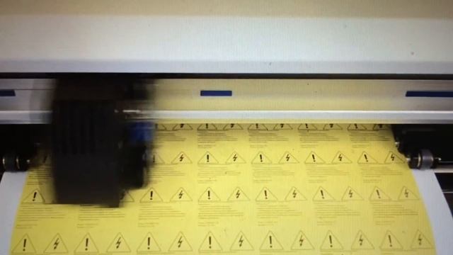 Плоттерная резка в Нижнем Новгороде. Резка пленки на плоттере смотреть онлайн