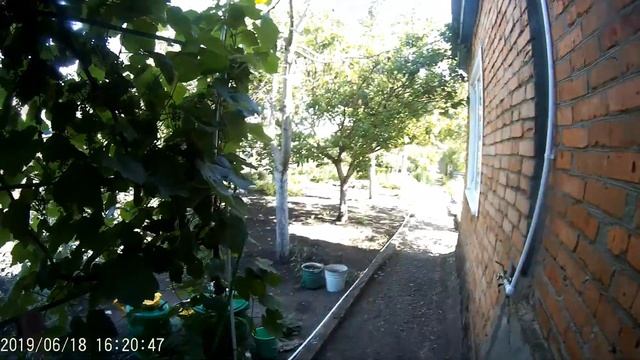 Собираем трубы для полива с помощью паяльника. 