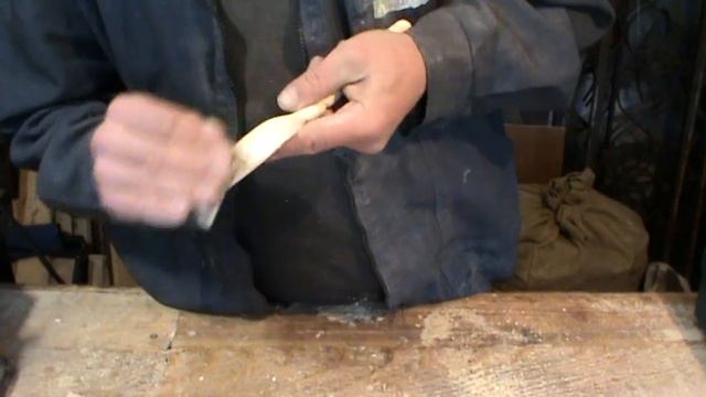 ДЕРЕВЯННАЯ РЕЗНАЯ ЛОЖКА СВОИМИ РУКАМИ/СВОИМИ РУКАМИ/РЕЗЬБА ПО ДЕРЕВУ/ЧАСТЬ 3 смотреть онлайн