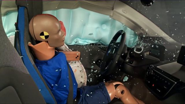 2017 BMW i3 side IIHS crash test смотреть онлайн