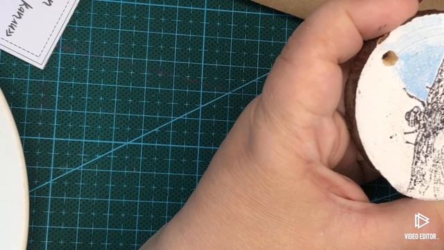 Видиоурок "Роспись отштамповок на дереве акрилом и/или гуашью". смотреть онлайн