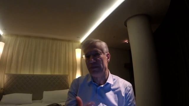 Yaron Brook Show: Antifa Attacks and Defeated -- full story смотреть онлайн