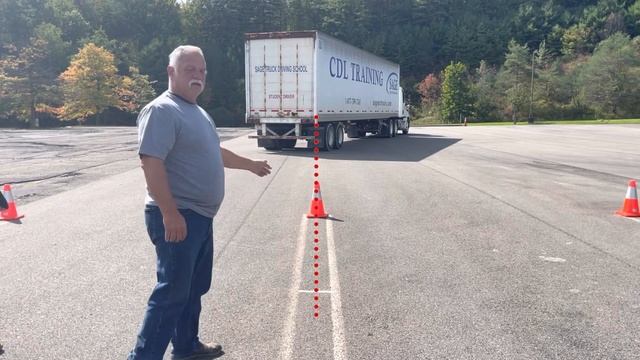 How to Offset Back to the Driver Side CDL-A смотреть онлайн