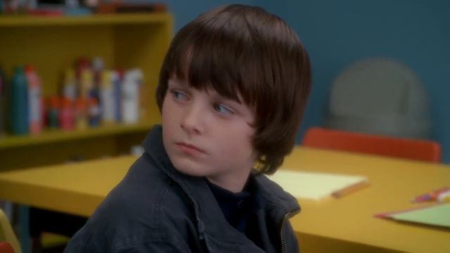 Chandler Canterbury in Fringe // 3x15 смотреть онлайн