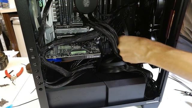 Building a killer video editing PC -My 2018 build for editing and rendering 4K videos - all steps смотреть онлайн
