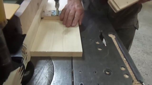 "Сухая" каретка для фрезера смотреть онлайн