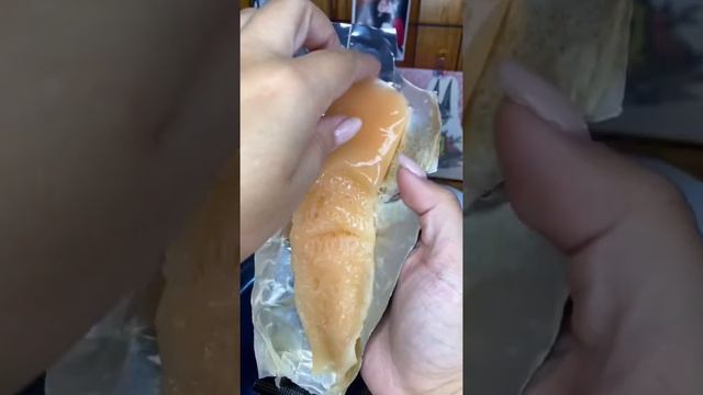 Выливаю блестки в туалет!Ужасный слайм радуга 🌈 смотреть онлайн