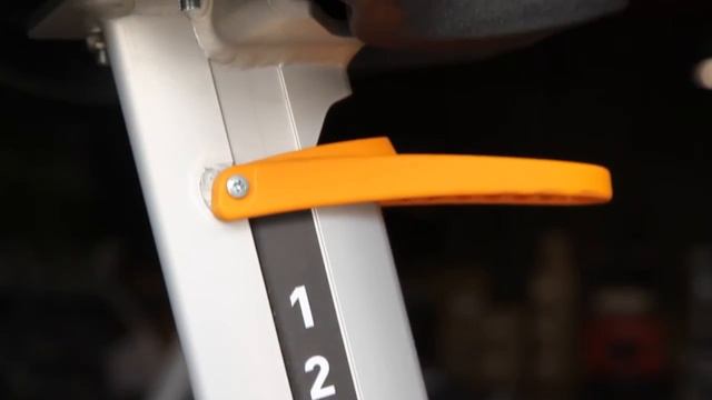 Велотренажер Precor UBK 815 Upright Bike Dynamic Fitness Solutions смотреть онлайн