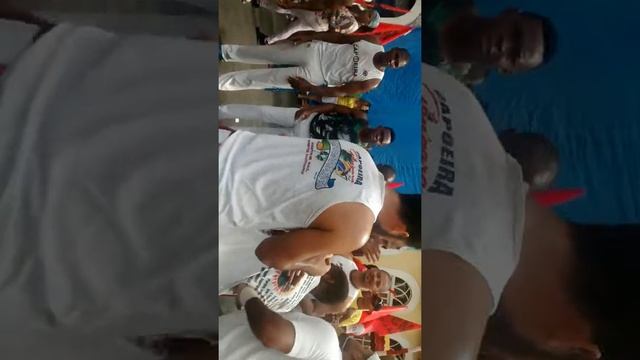 2 de julho capoeira prática na terra de São Salvador смотреть онлайн