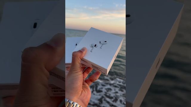 ?Наушники AirPods в наличии✅ ✔️Отправляем по всей России? ⬇️Группа в комментарии⬇️ #apple #iphone смотреть онлайн