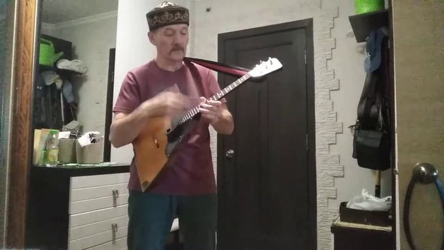 Казахский вальс на балалайке, штудируем ко Дню домбры ( к 5.07.2020г. ) смотреть онлайн