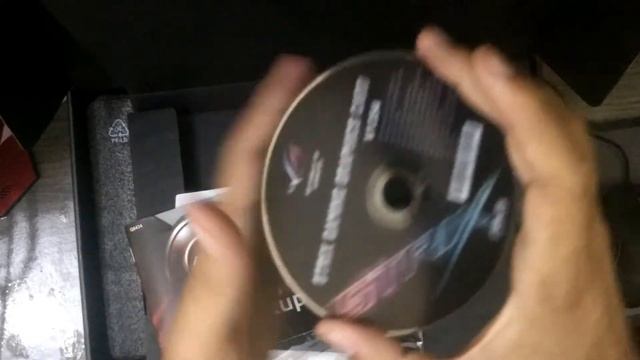 Unboxing GTX 1060 6GB ASUS STRIX смотреть онлайн