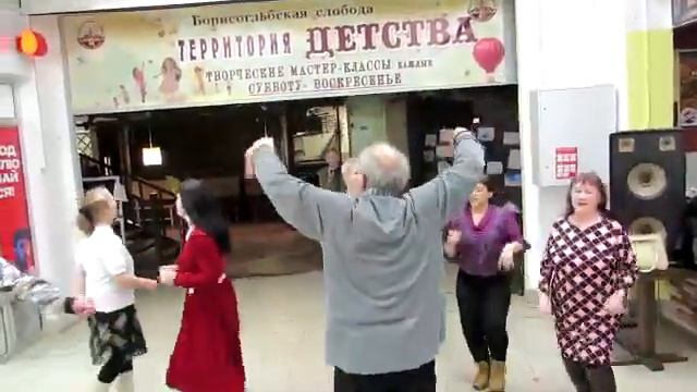 15 января 2023ГОД танцы в помещение главмаге с Валерием котловым смотреть онлайн
