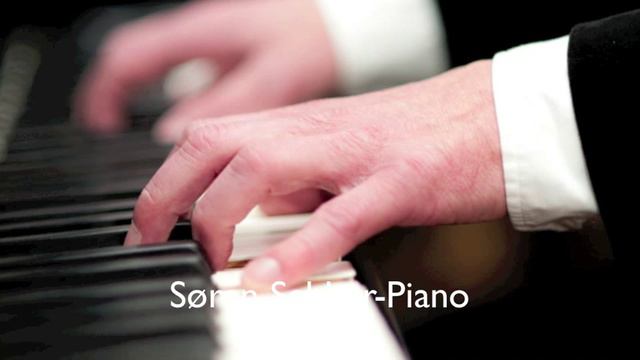 Søren Sebber Plays " Lille du " by Kai Normann Andersen смотреть онлайн