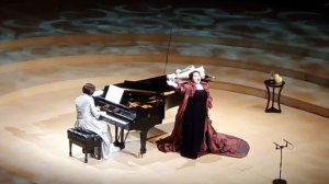 Хибла Герзмава - "Травушка-Муравушка"