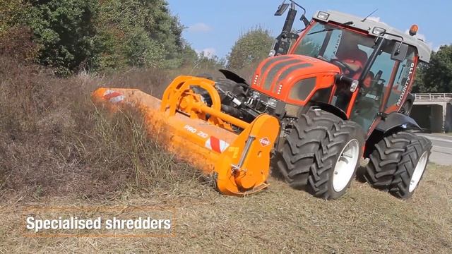 KUHN - LANDSCAPE PRO - (In action) смотреть онлайн