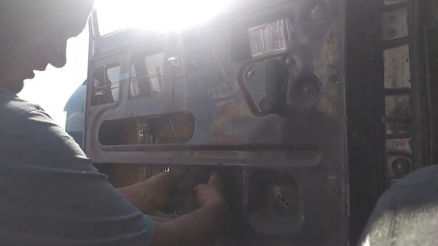 Вёсла на НИВЕ 4х4. Установка стеклоподъёмника. смотреть онлайн