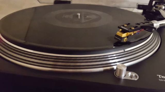 Проверка состояния винилового диска с хранения. смотреть онлайн