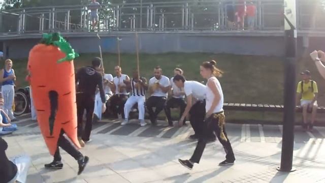 Капоэйра В Кёниге смотреть онлайн