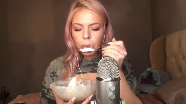 ASMR Mukbang/Eating Sounds 🍨 Cauliflower Ice Cream?? 🍨