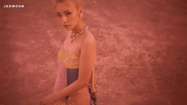 BLACKPINK (블랙핑크) & LE SSERAFIM (르세라핌) & ITZY (있지) - 'Pink Venom x Antifragile x Not Shy' MASHUP смотреть онлайн