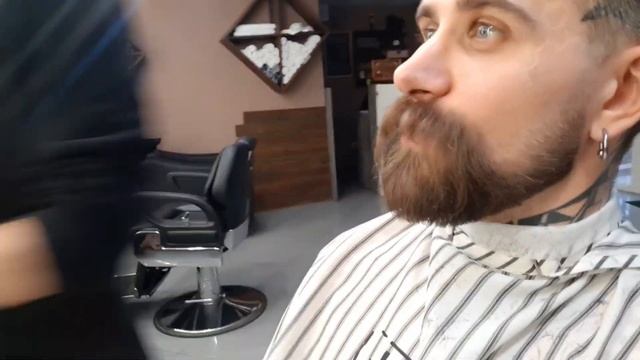 УСЫ! УСЫ! УСЫ! ХОЧУ СЕБЕ ДЛИННЫЕ УСЫ!