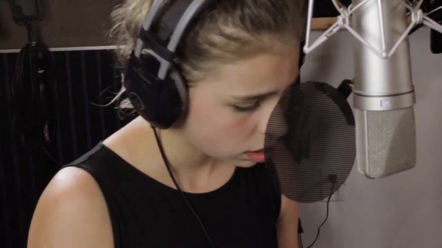 Alize Tamturk (2) - In Studio @ Creativ 2015 смотреть онлайн