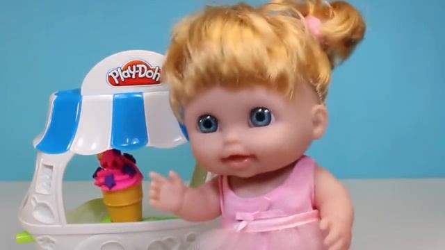 Играем в Куклы-Пупсики кушают мороженное из Плей До/Лепим из пластилина-видео для девочек/Зырики ТВ смотреть онлайн