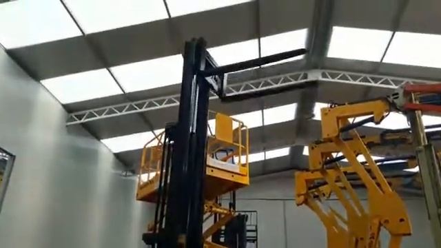 CARRETILLA ELEVADORA ELÉCTRICA 1.6 Tn TOYOTA 8 FBET 16 Nº 3455