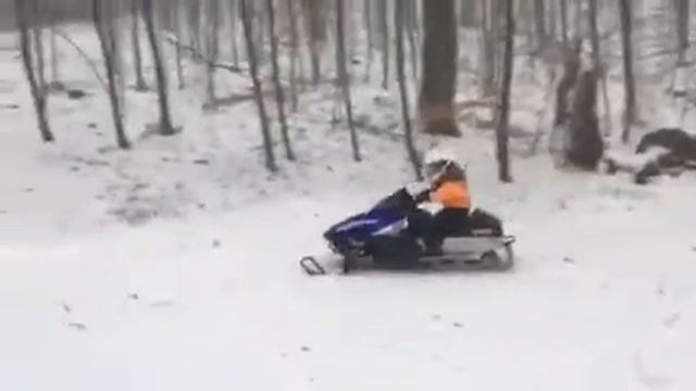 Yamaha 120 SRX four-year-old driver Jonatan S. Misan смотреть онлайн