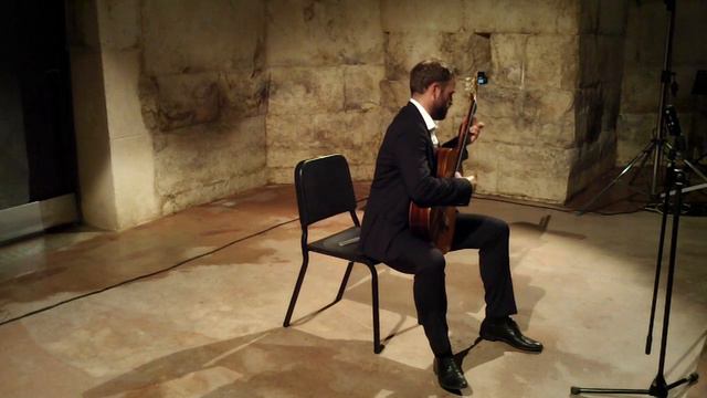 Petar Čulić plays Andante from Sonata op. 61 by Joaqin Turina смотреть онлайн