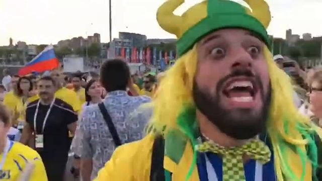 Бразильский фанат рассказал всю правду о России смотреть онлайн