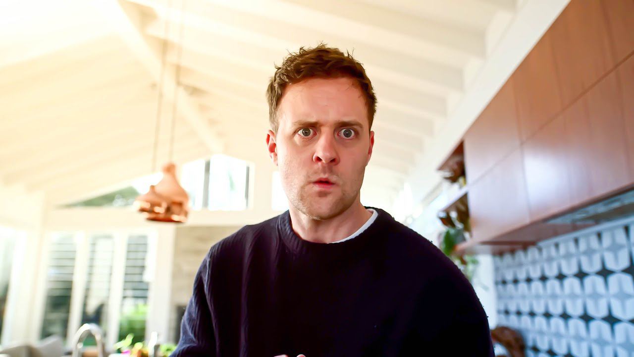 КАК МУЖЧИНЫ ИЩУТ ВЕЩИ смотреть онлайн