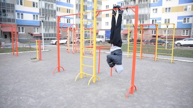 Крюки на турник для ног. Инверсионные ботинки. Чтобы висеть вниз головой смотреть онлайн