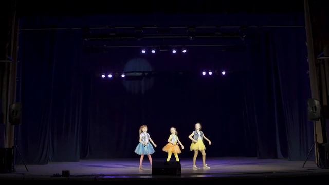 Трио «Весёлые нотки» « Ай, будет круто!» сл А Пряжников, муз Antonio Dyggs 01 смотреть онлайн